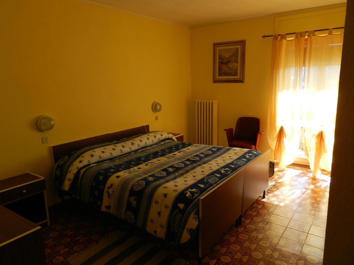 Hotel Miravidi La Magdeleine Εξωτερικό φωτογραφία